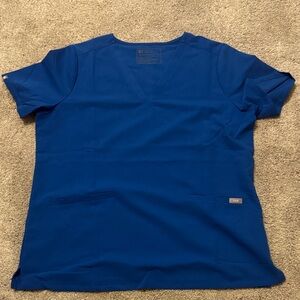 Figs 2 pocket scrub top